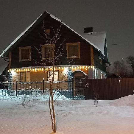 Lyubimy Suzdal Guesthouse Exteriör bild